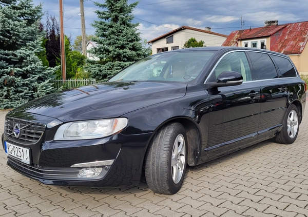 Volvo V70 cena 38900 przebieg: 198200, rok produkcji 2015 z Pilawa małe 596